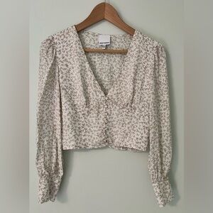 SKYLAR + MADISON 💯 Rayon Cream Cropped Long Sleeve Floral Button-Up Blouse